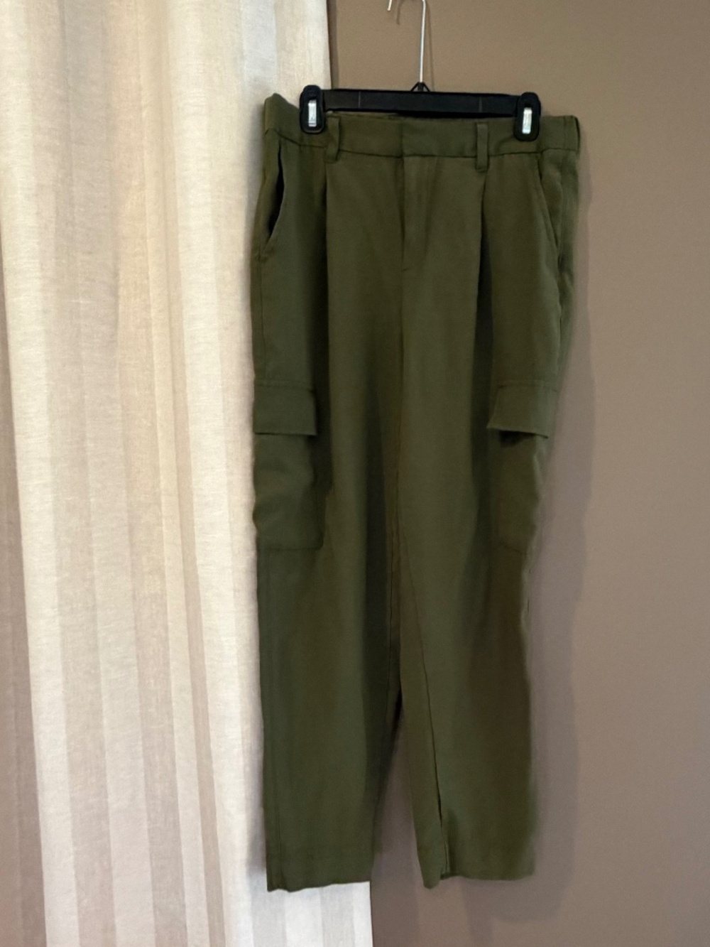 A New Day Women's Olive Green Cargo Pants High Rise Tapered Ankle, Size 8